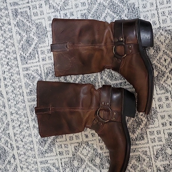 FRYE Women's Harness Boots Rustic Brown Low Heeled, Sz 10, Western, Moto, Biker - Picture 9 of 11
